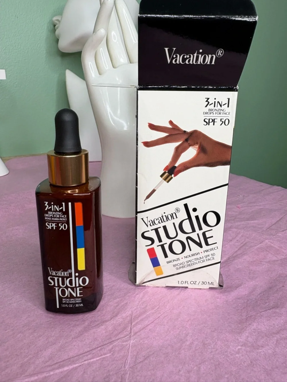 Tone 3-in-1 Bronzing Drops SPF 50 - Medium Brown